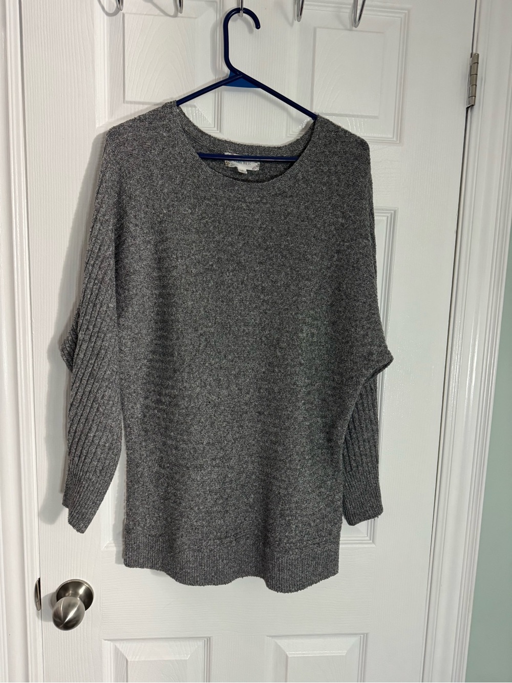 Pink Rose Gray Crew Neck Knit Sweater